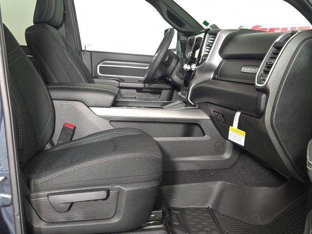 New 2026 RAM 3500 Big Horn AWD/4WD image 29