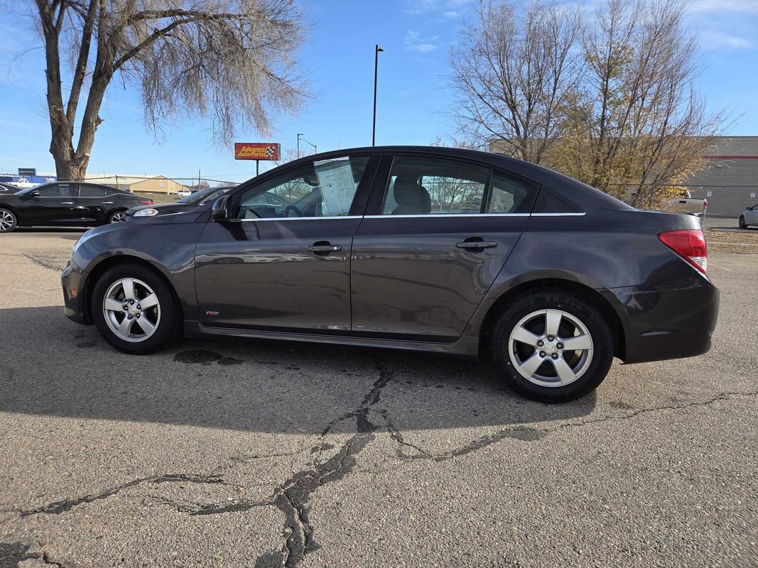 Used 2015 Chevrolet Cruze LT image 6