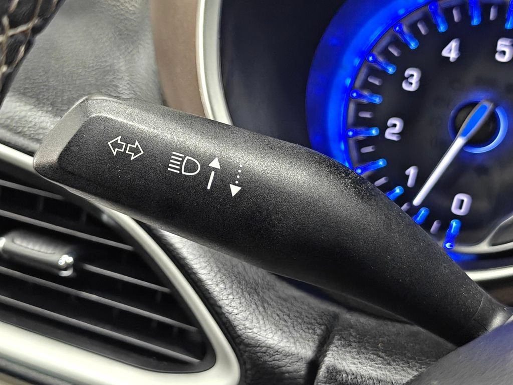 Used 2023 Chrysler Voyager LX FWD image 46