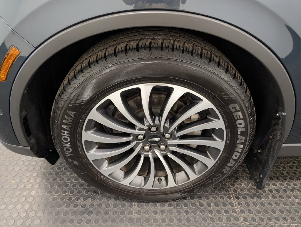 Used 2023 Lincoln Aviator Reserve w/ Equipment Group 201A AWD/4WD image 8