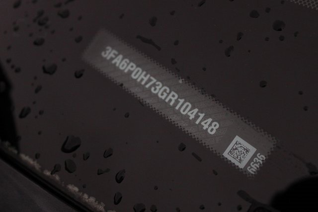 Used 2016 Ford Fusion SE image 31