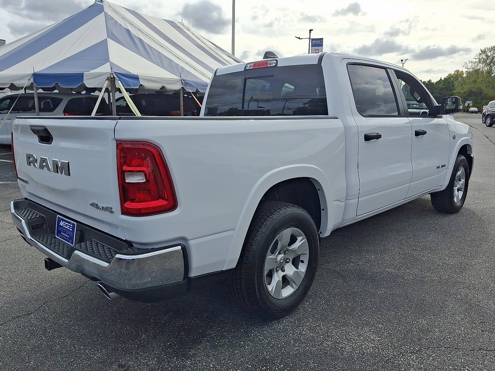 New 2026 RAM 1500 Big Horn AWD/4WD image 6