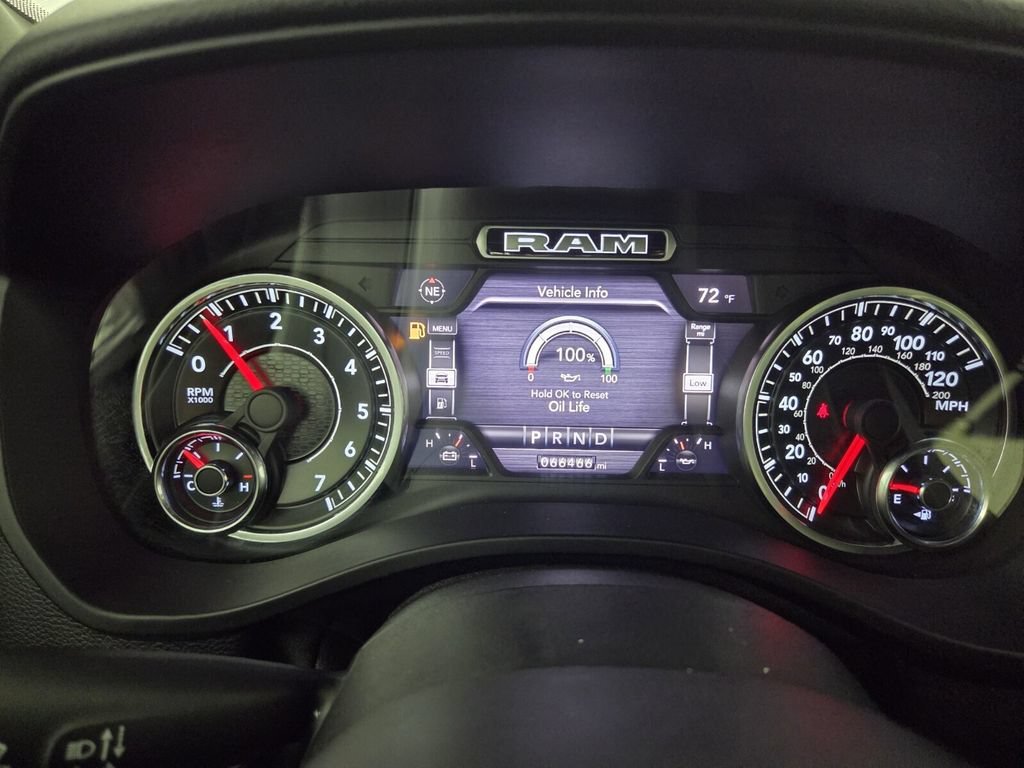 Used 2021 RAM 1500 Big Horn RWD image 15