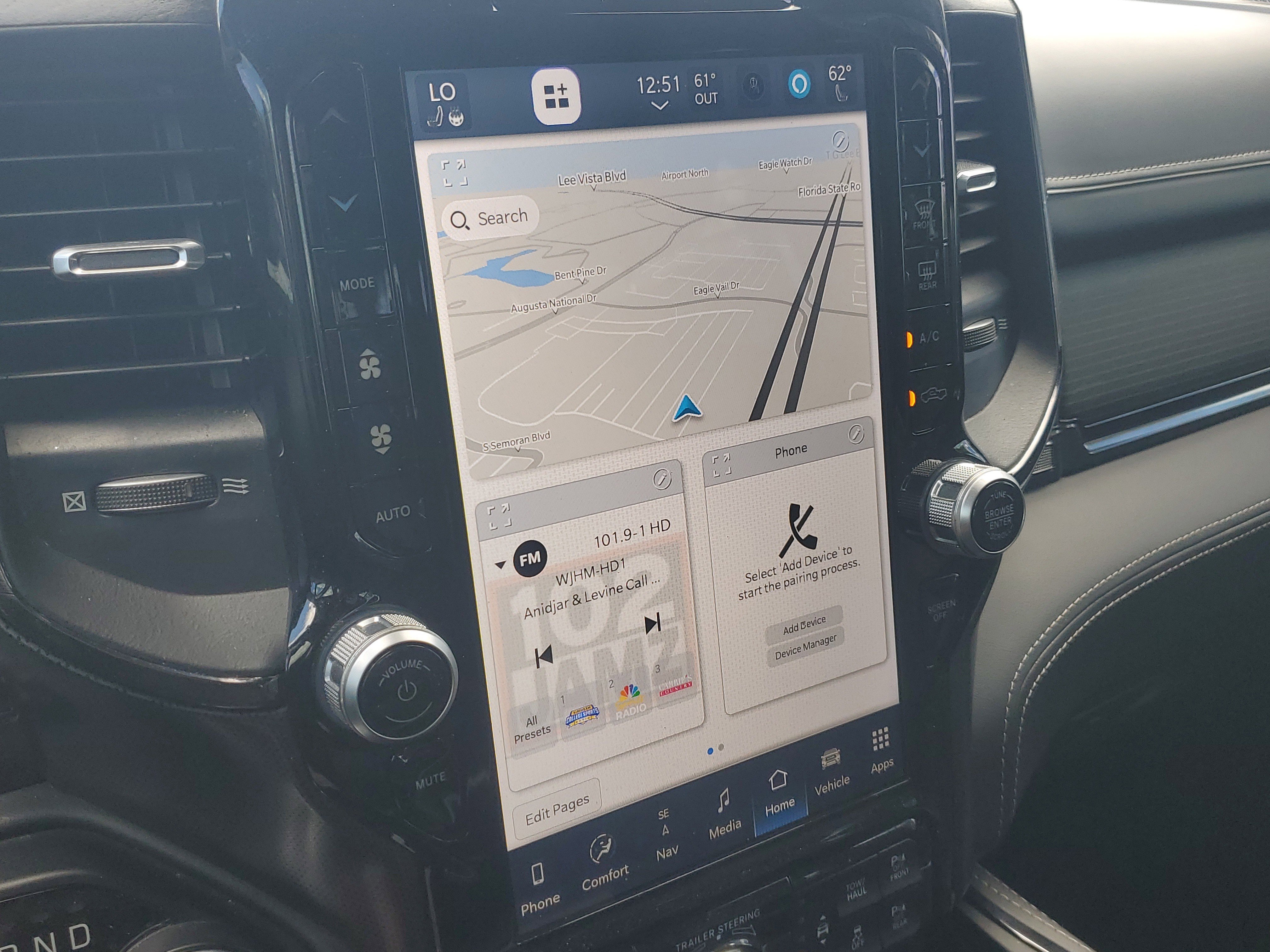 Used 2023 RAM 1500 Limited w/ Trailer Tow Group image 19