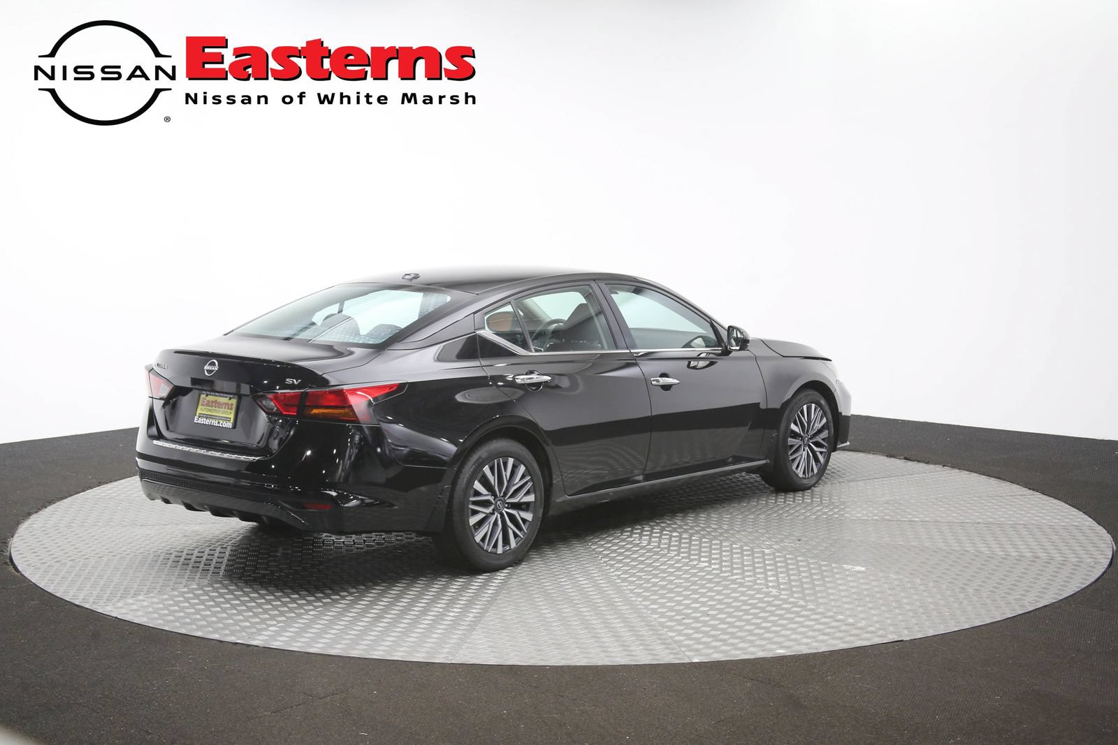 Used 2023 Nissan Altima 2.5 SV FWD image 40