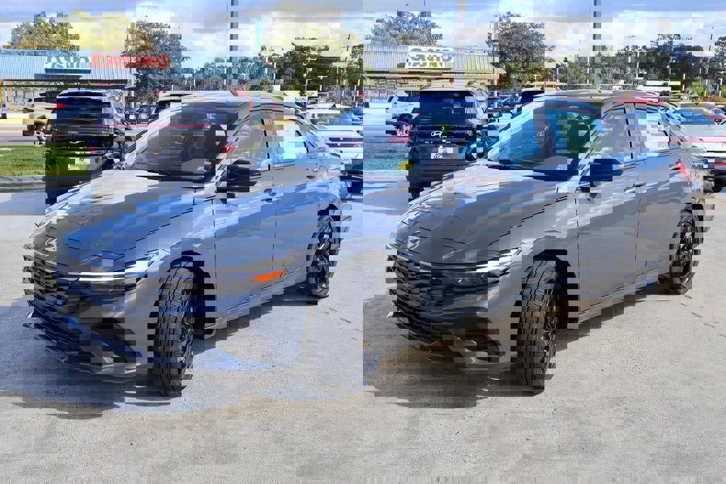 New 2026 Hyundai Elantra Sport image 25
