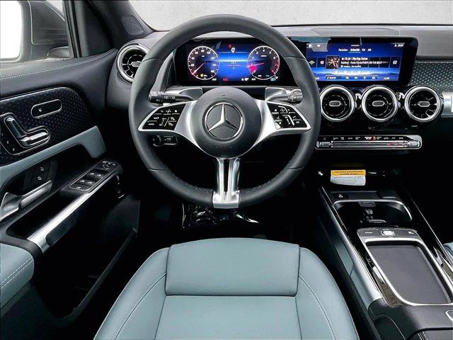 New 2026 Mercedes-Benz GLB 250 image 18