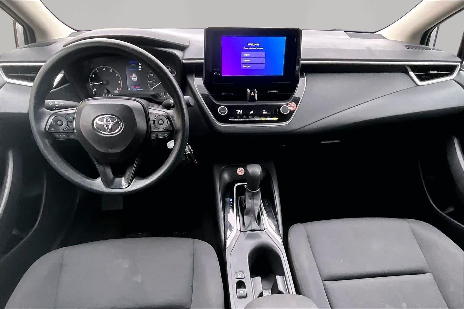 Certified 2025 Toyota Corolla LE FWD image 16