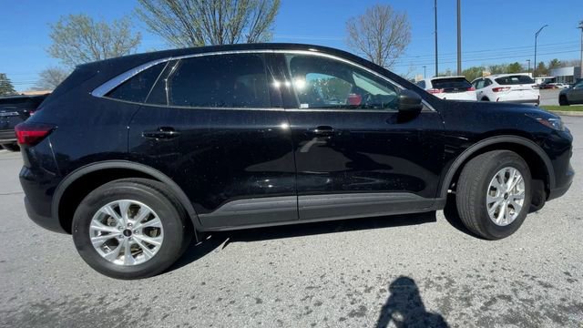 Used 2023 Ford Escape Active AWD/4WD image 9