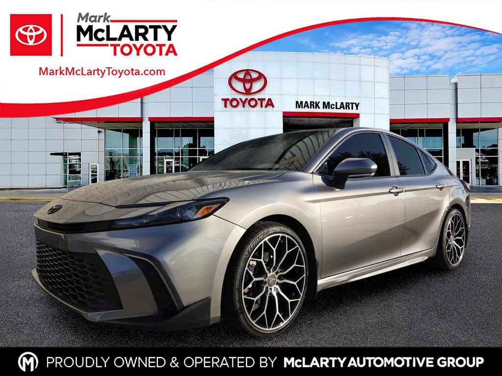 Used 2025 Toyota Camry SE