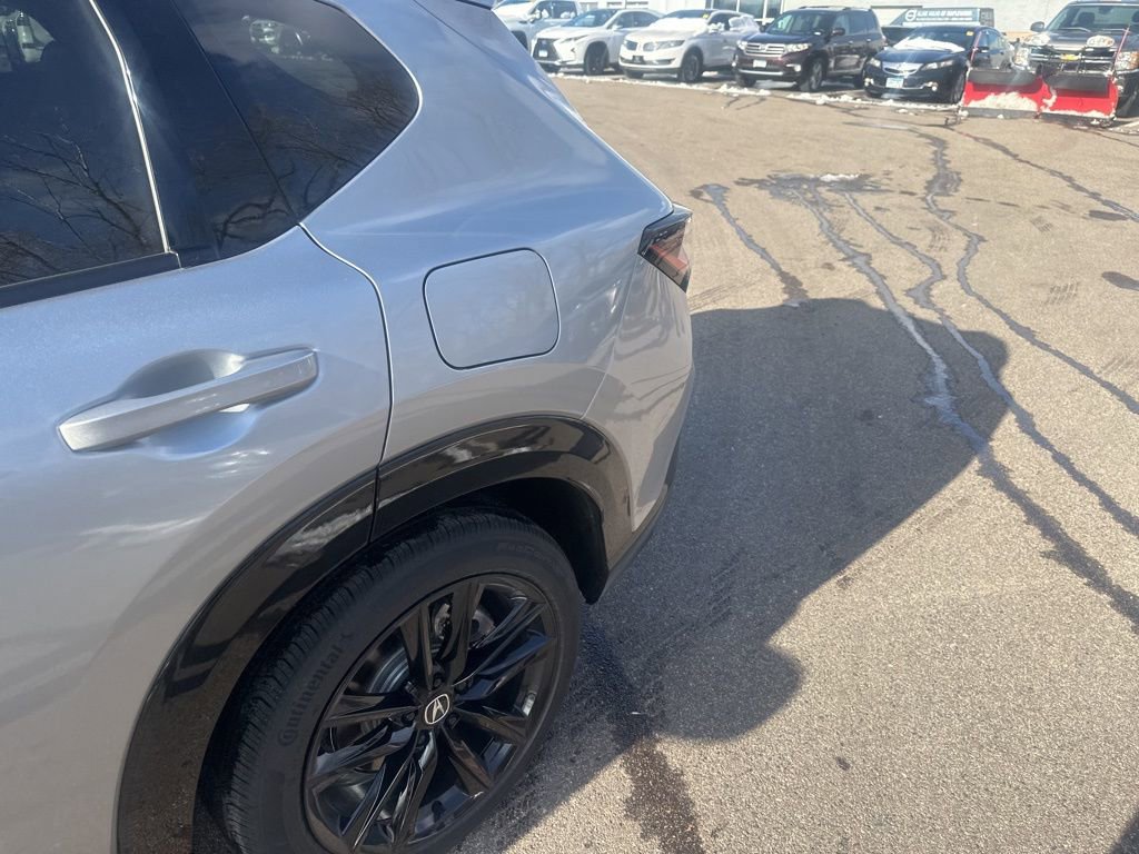 Used 2025 Acura ADX A-Spec image 9