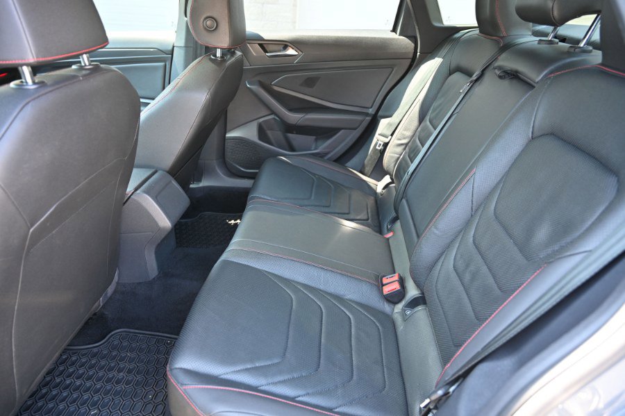 Used 2019 Volkswagen Jetta GLI FWD image 19