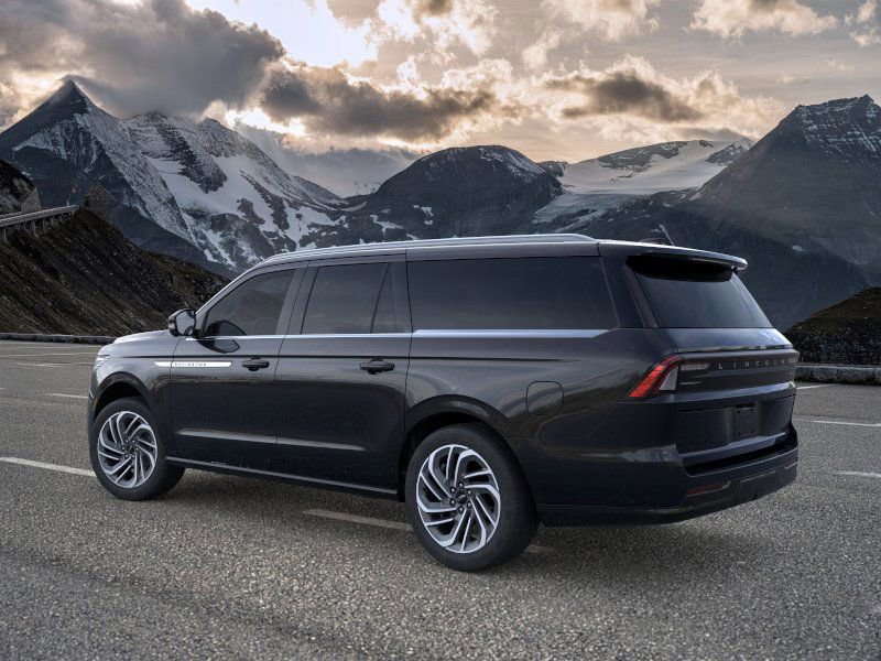 New 2025 Lincoln Navigator L Reserve image 4