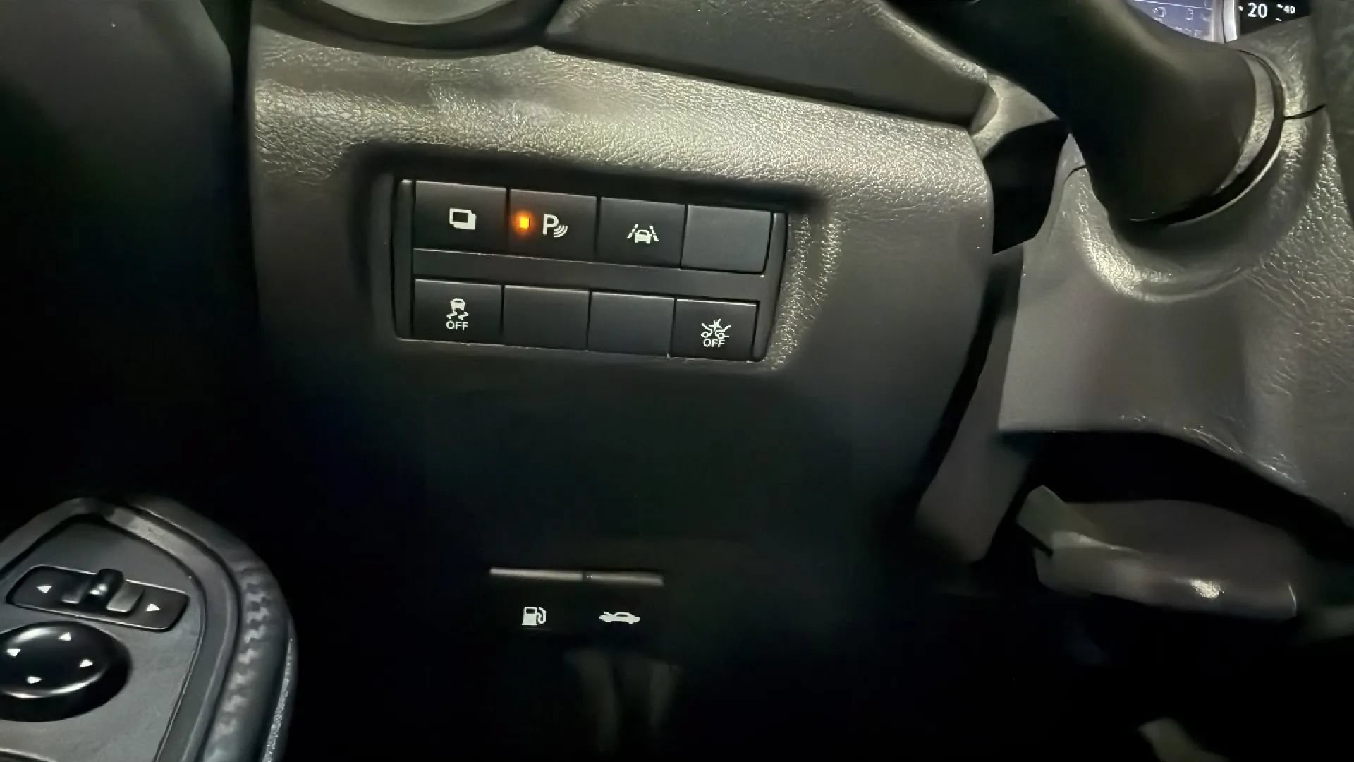 Used 2023 Nissan Versa S FWD image 13