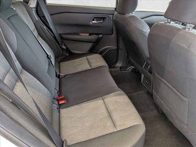Used 2024 Nissan Rogue SV image 19