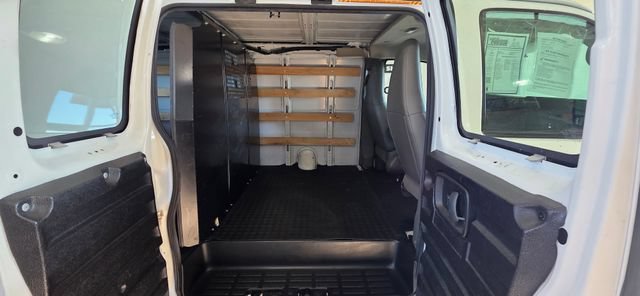 Used 2021 Chevrolet Express 2500 w/ Driver Convenience Package RWD image 22