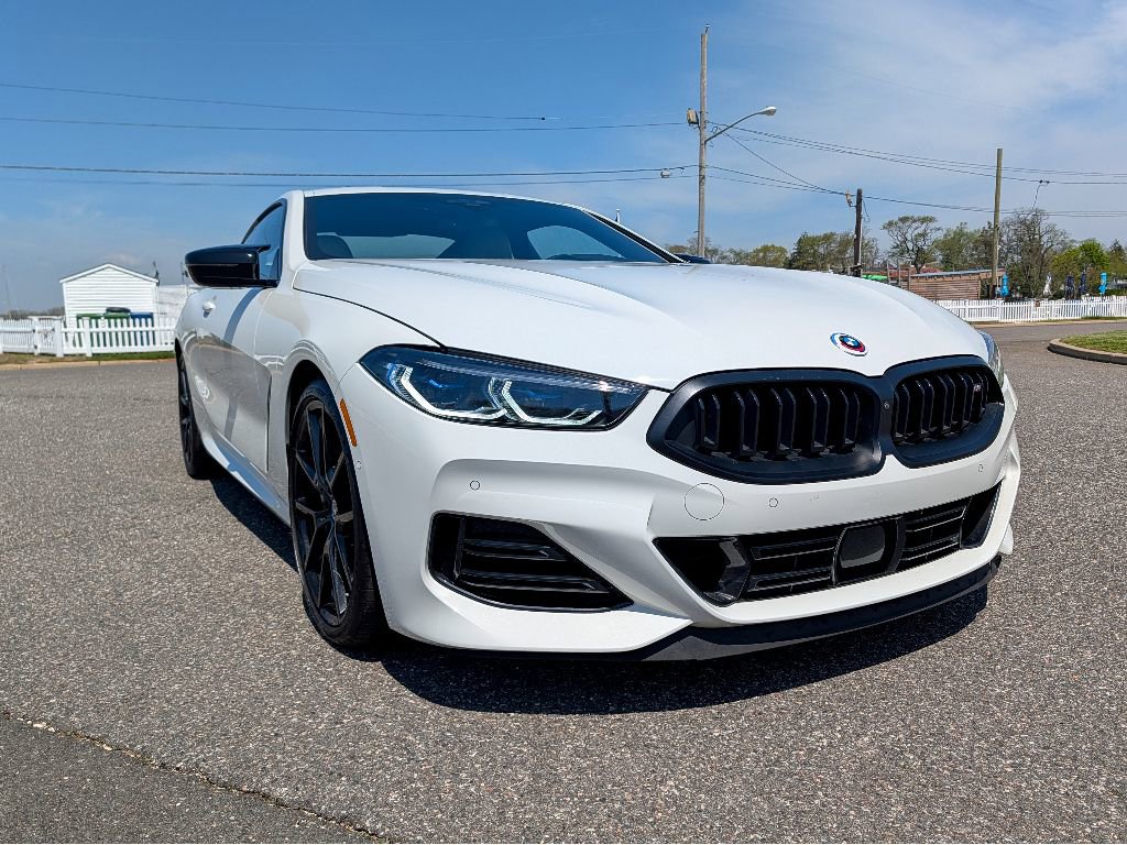 Used 2023 BMW M850i xDrive Coupe image 3