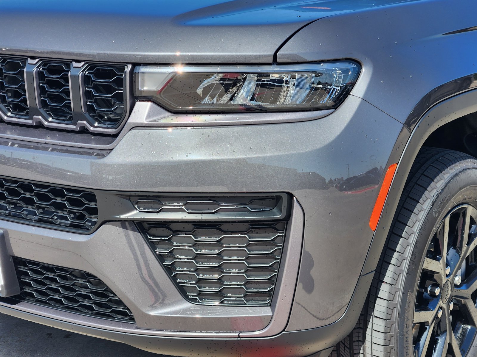 New 2026 Jeep Grand Cherokee L 4WD image 9