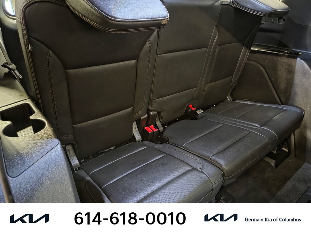 Used 2021 Chevrolet Tahoe High Country w/ Premium Package AWD/4WD image 18