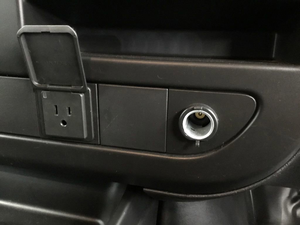 Used 2023 GMC Savana 2500 w/ Driver Convenience Package image 23