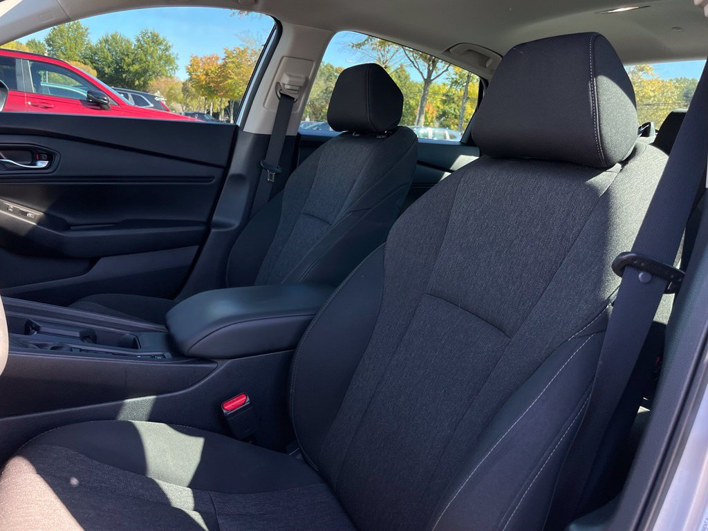 Certified 2024 Honda Accord EX image 25
