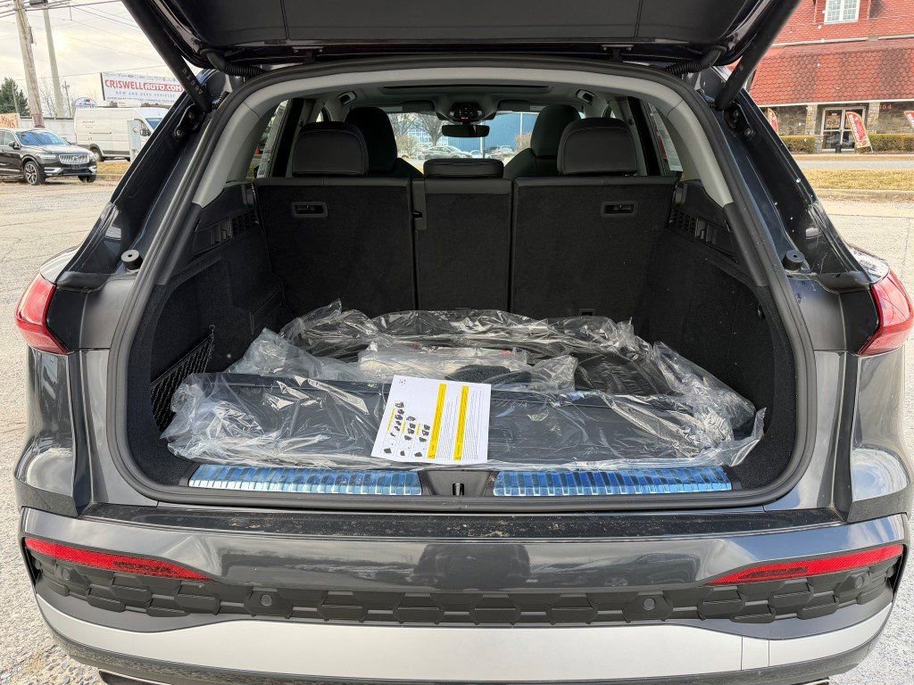 New 2025 Audi Q5 2.0T Premium Plus image 14