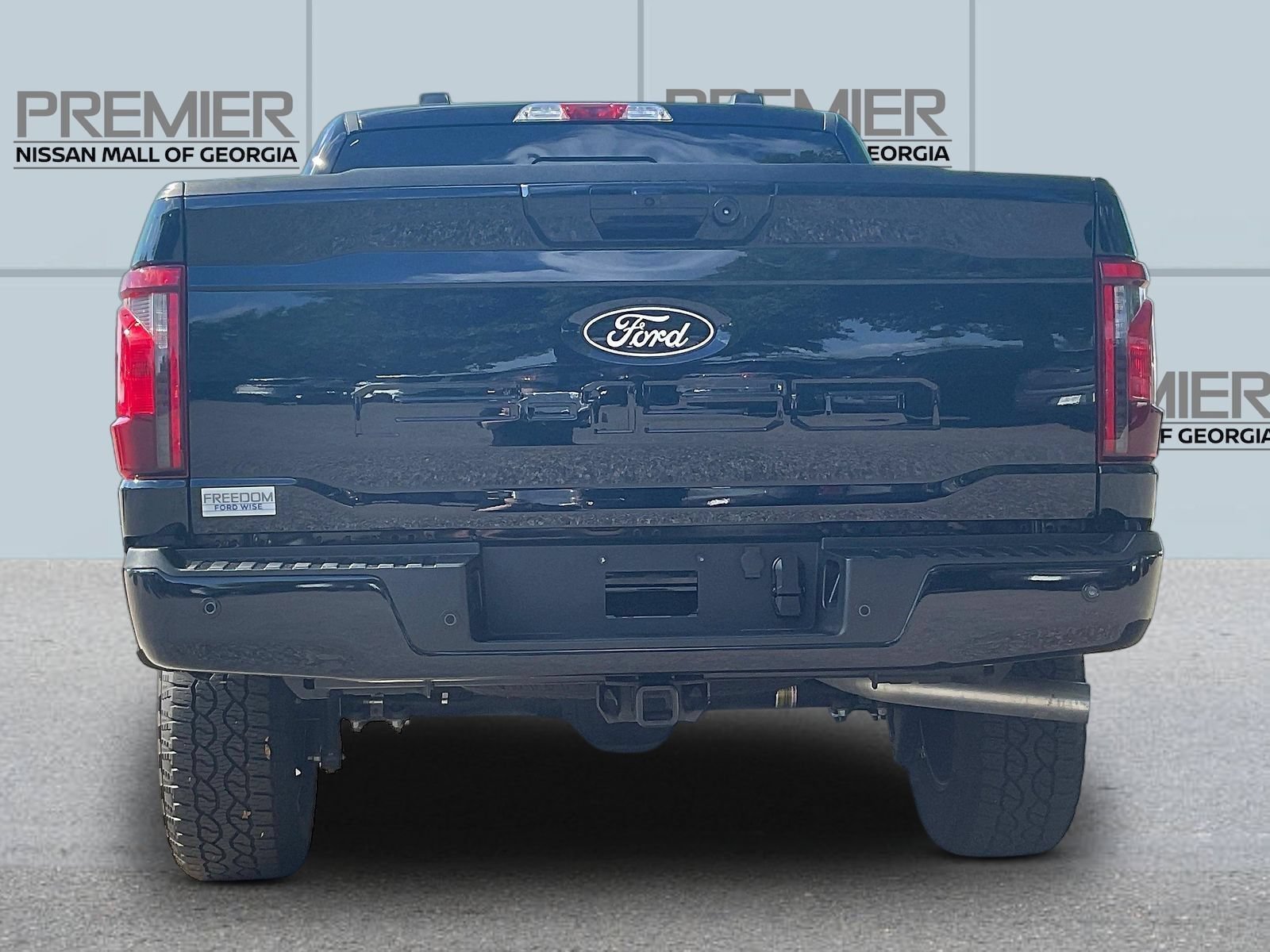 Used 2026 Ford F150 XLT w/ Equipment Group 302A MID AWD/4WD image 6