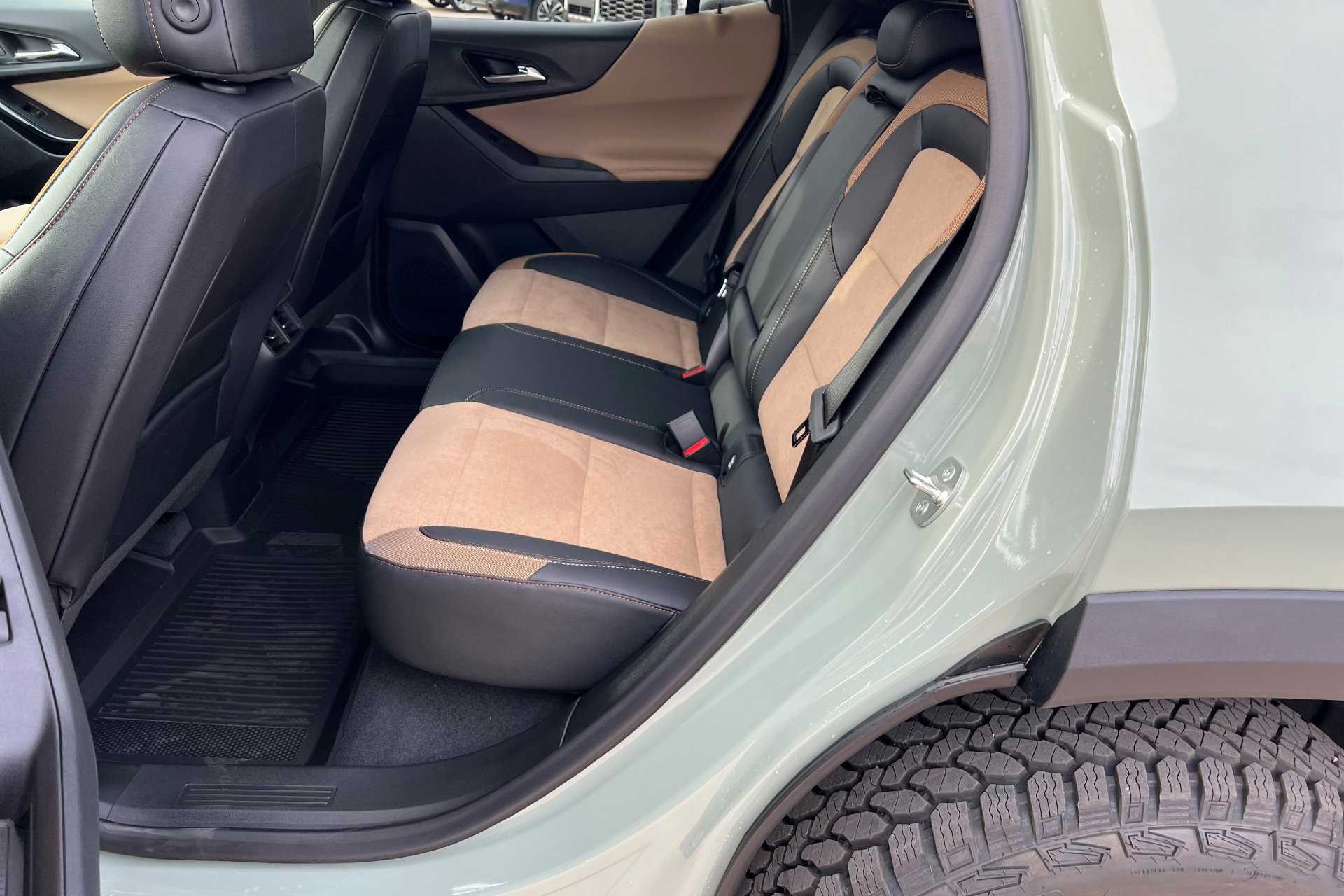 New 2026 Chevrolet Equinox ACTIV image 22