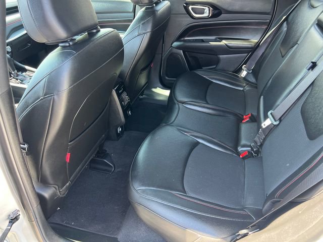Certified 2025 Jeep Compass Trailhawk AWD/4WD image 23
