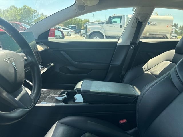 Used 2017 Tesla Model 3 Long Range RWD image 6