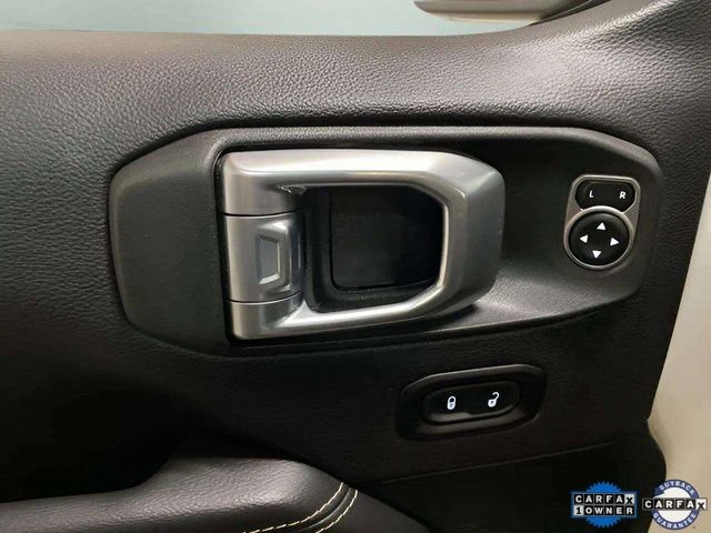 Used 2023 Jeep Wrangler Unlimited Sahara w/ Cold Weather Group image 31