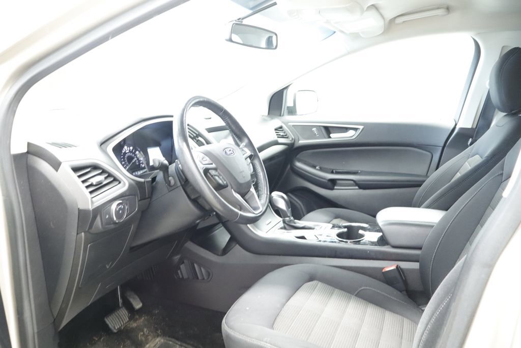 Used 2018 Ford Edge SEL w/ Equipment Group 201A AWD/4WD image 23