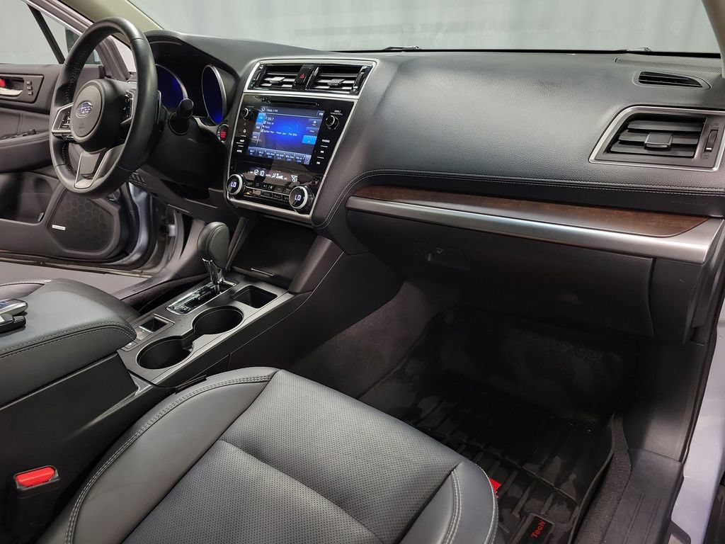 Used 2018 Subaru Outback 3.6R Limited AWD/4WD image 32
