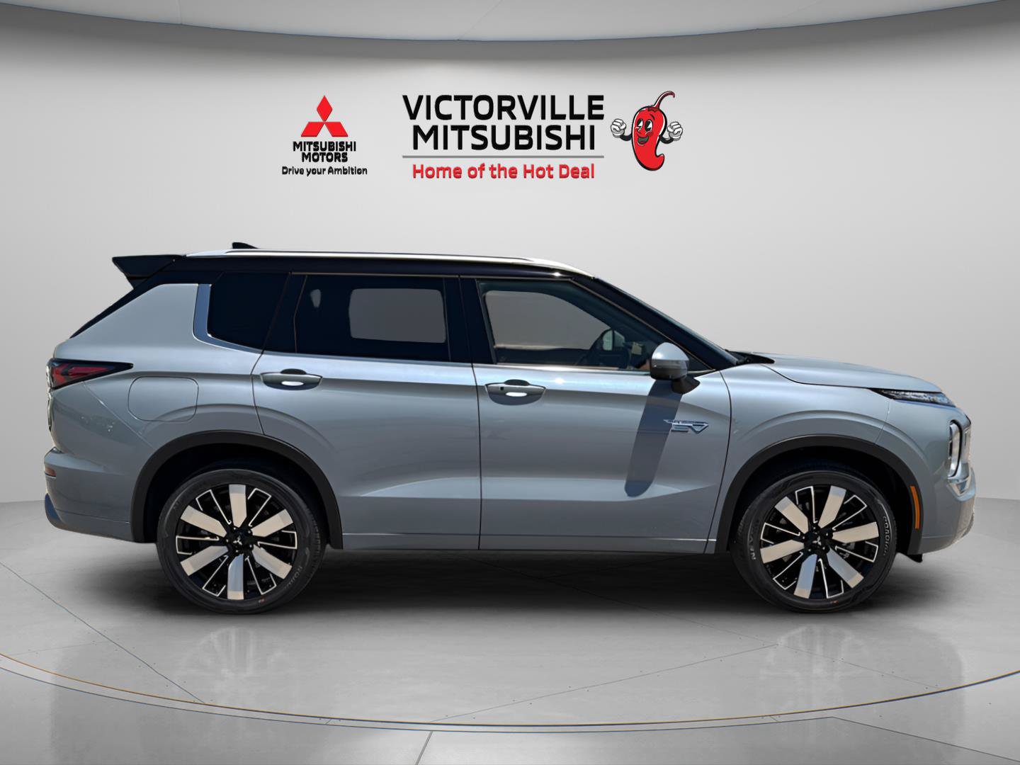 New 2026 Mitsubishi Outlander SEL AWD/4WD image 10