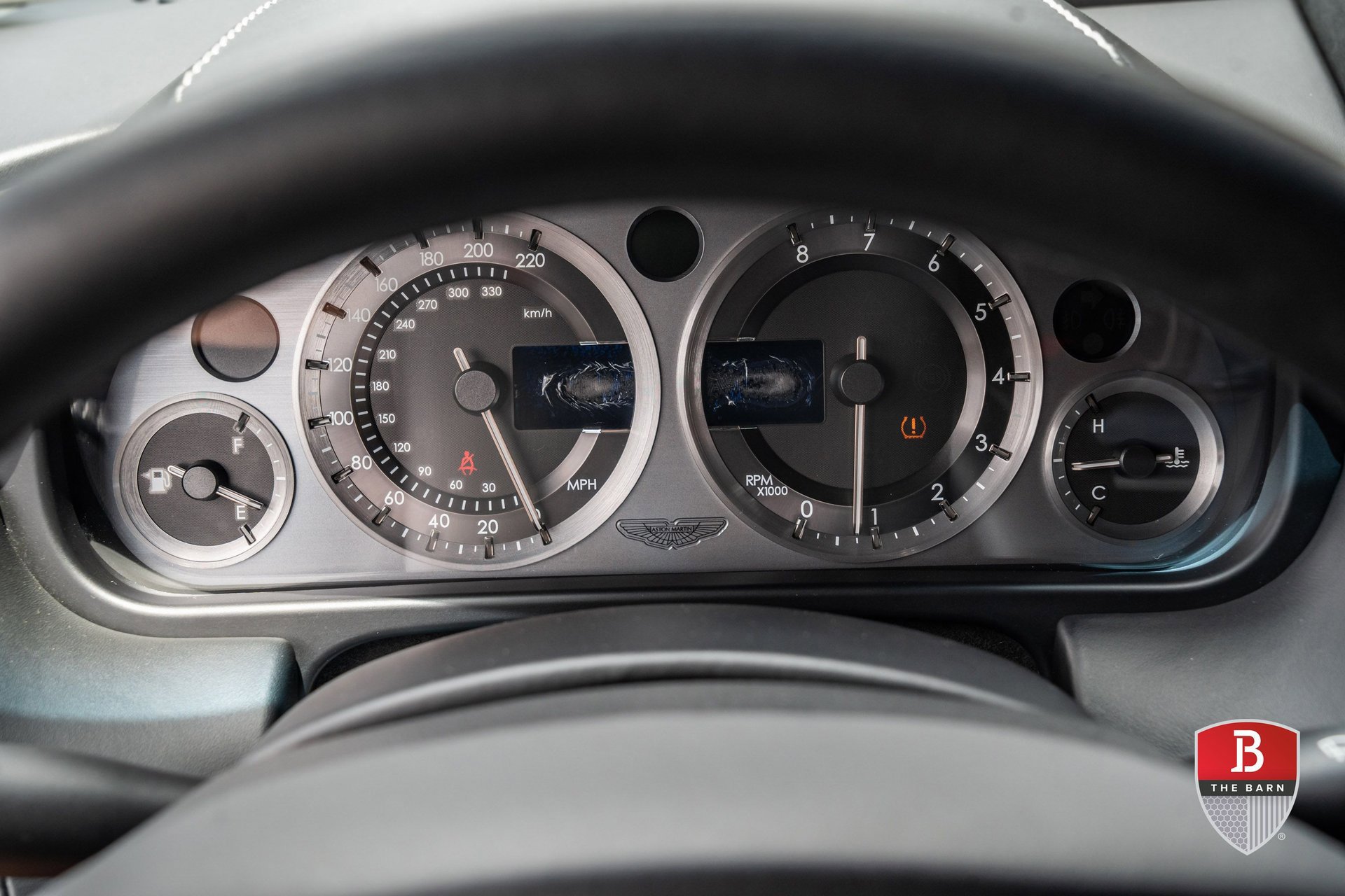Used 2007 Aston Martin V8 Vantage Coupe RWD image 27