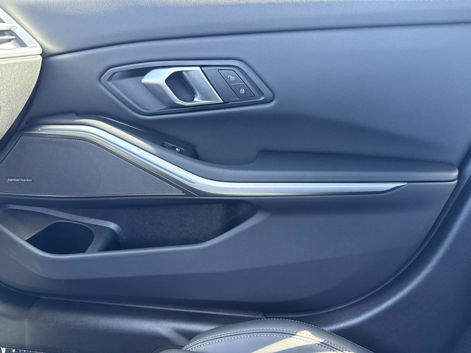 Used 2025 BMW M340i image 22