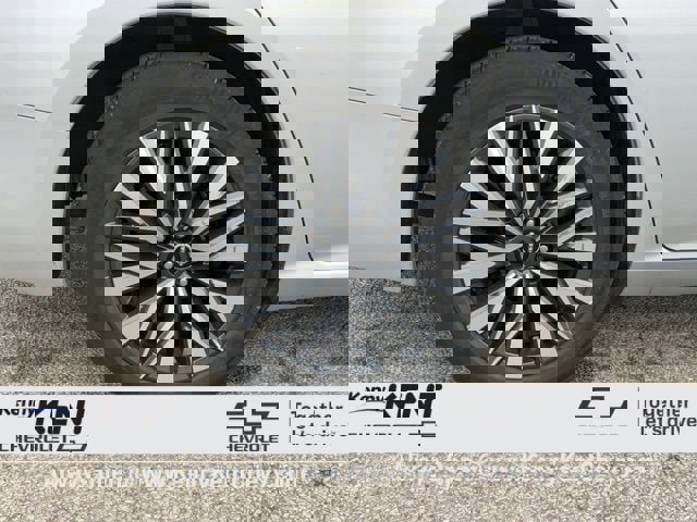 Used 2024 Nissan Altima 2.5 SV image 8