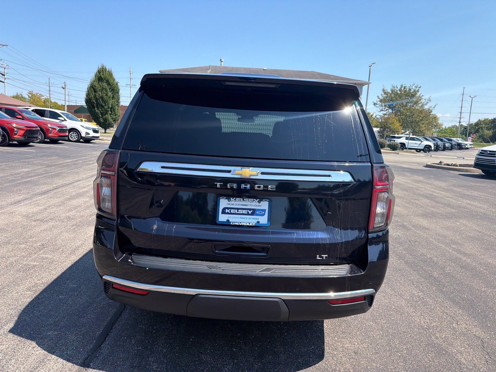 Used 2024 Chevrolet Tahoe LT AWD/4WD image 4