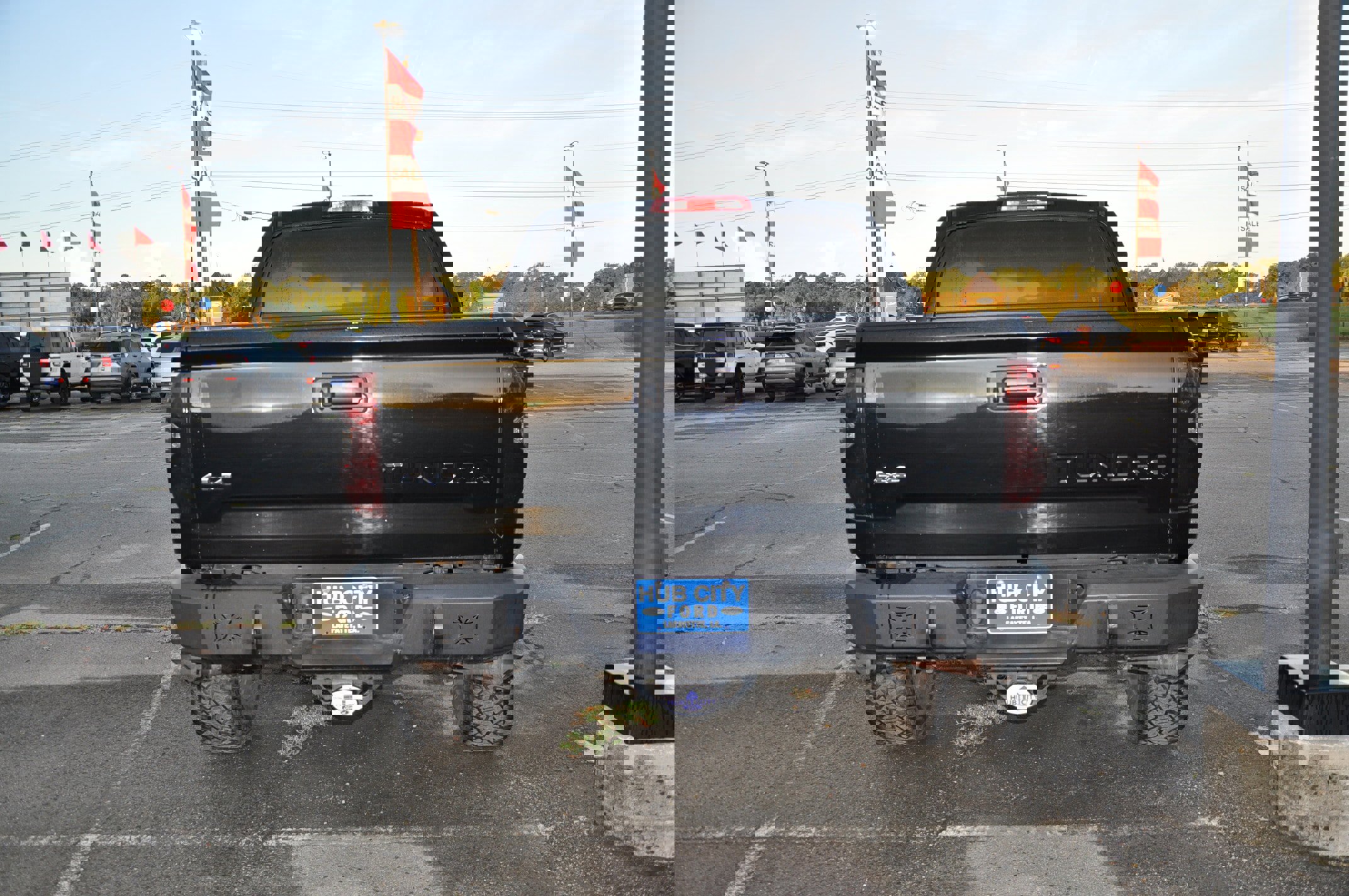 Used 2014 Toyota Tundra SR5 image 4