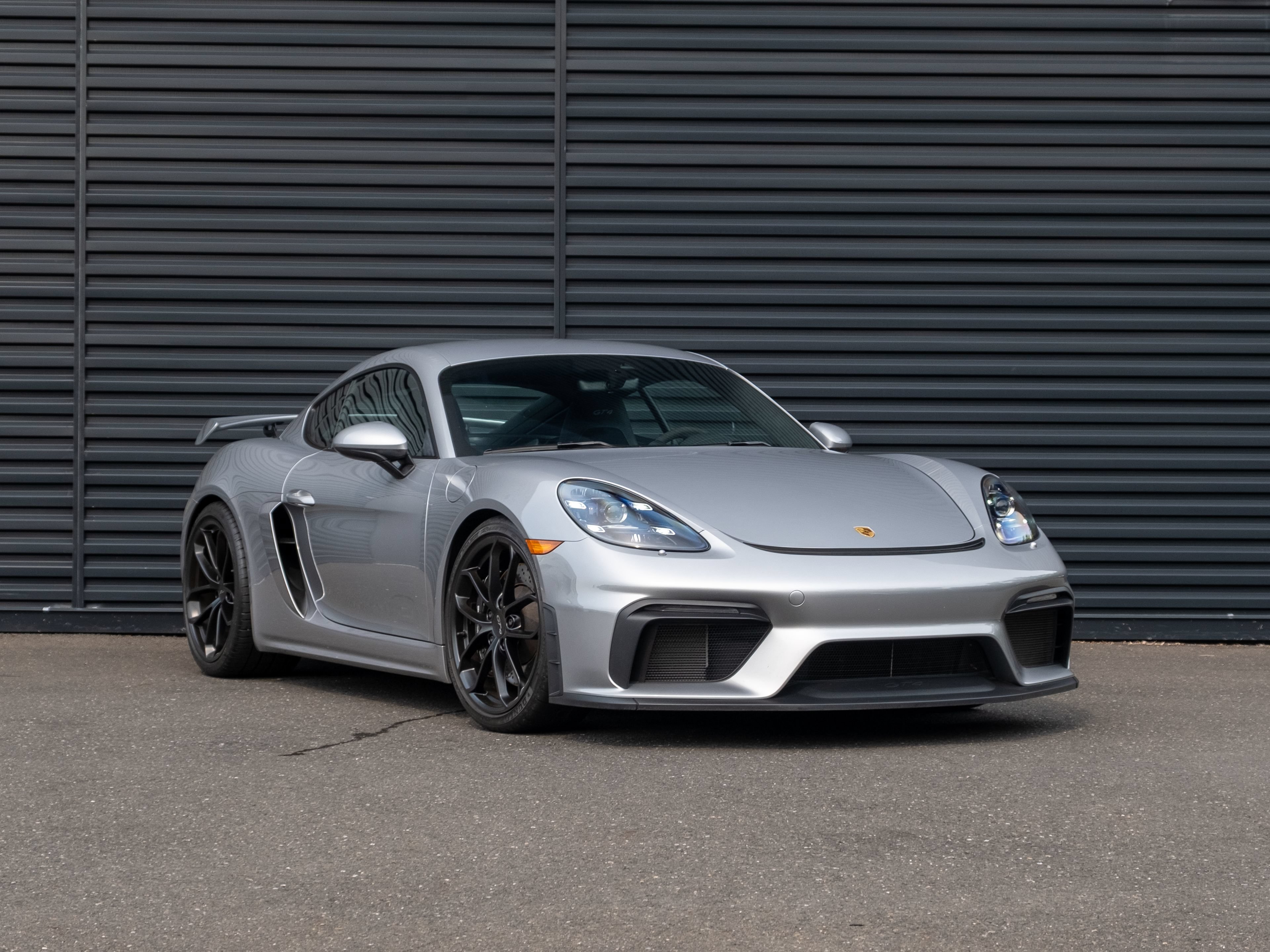 Certified 2021 Porsche 718 Cayman GT4 RWD image 10