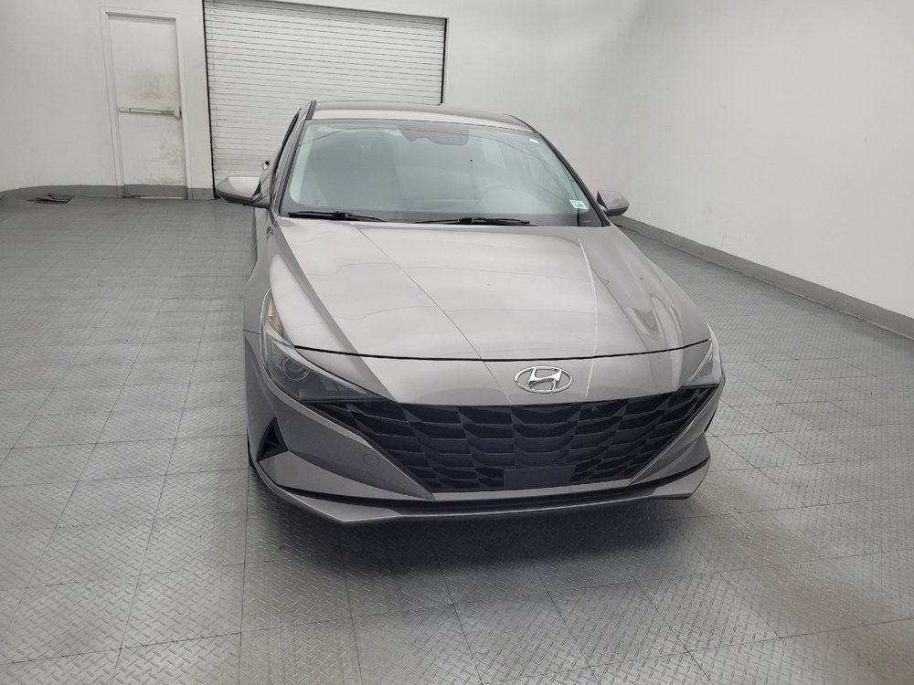 Used 2023 Hyundai Elantra SEL w/ Convenience Package FWD image 14