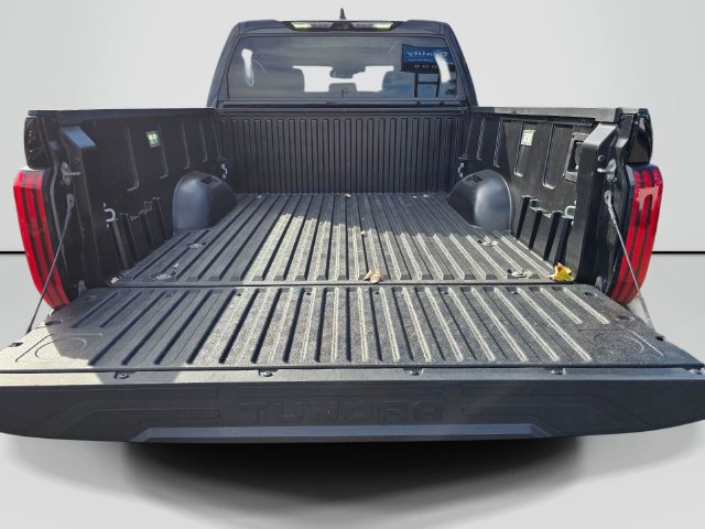 Used 2022 Toyota Tundra Limited AWD/4WD image 14