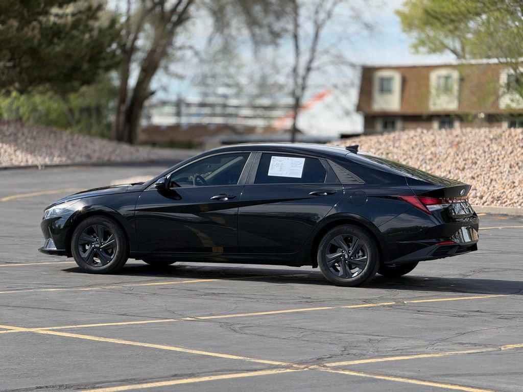 Used 2023 Hyundai Elantra SEL image 7