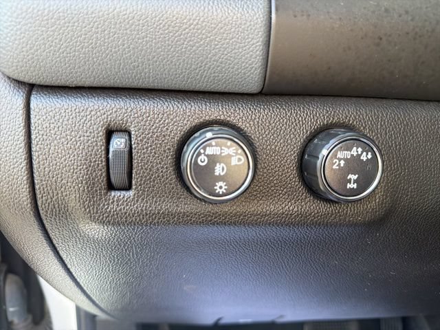 Used 2019 Chevrolet Colorado Z71 AWD/4WD image 24