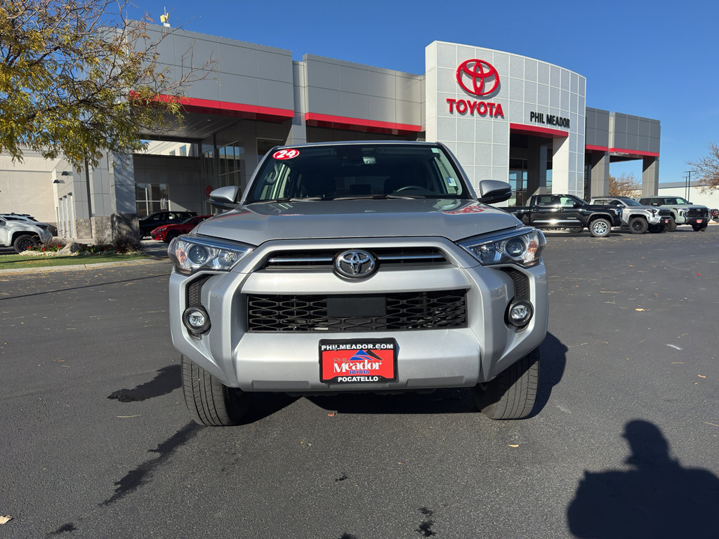 Used 2024 Toyota 4Runner SR5 Premium w/ Moonroof Package image 6