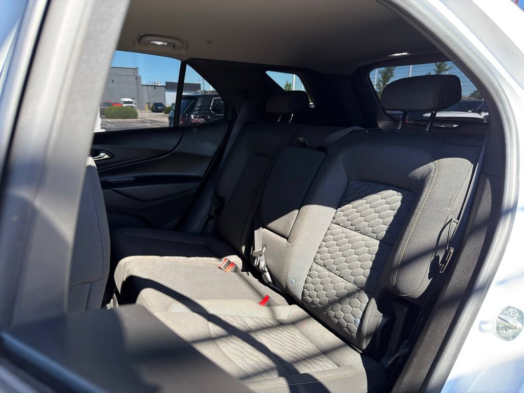 Used 2020 Chevrolet Equinox LT FWD image 28