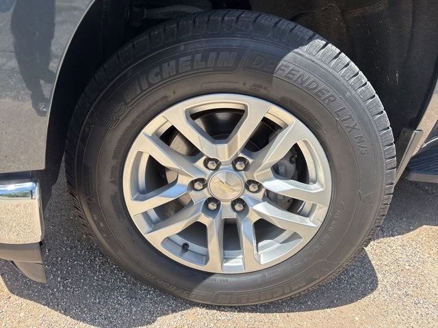 Used 2019 Chevrolet Silverado 1500 LT w/ All-Star Edition image 2