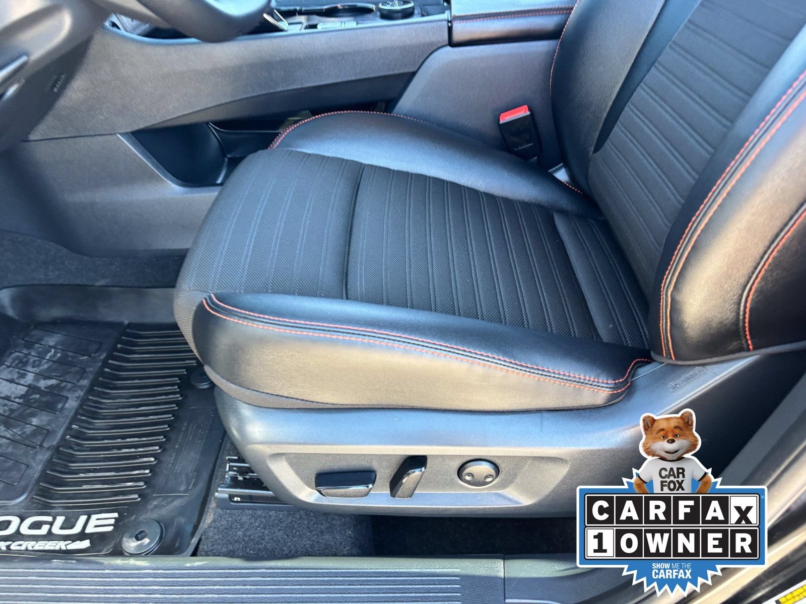 Certified 2025 Nissan Rogue SV AWD/4WD image 21