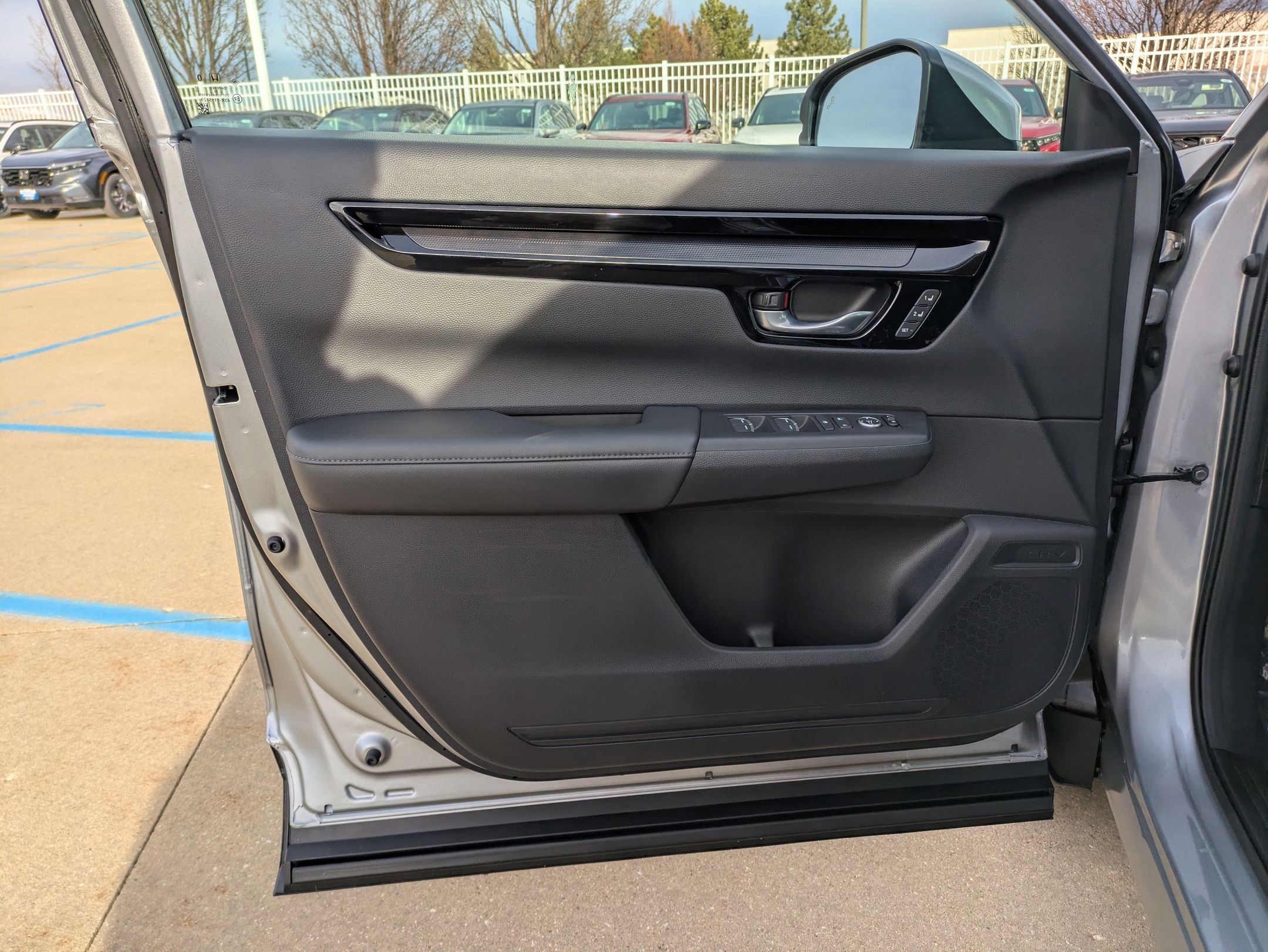 Used 2023 Honda CR-V EX-L image 12