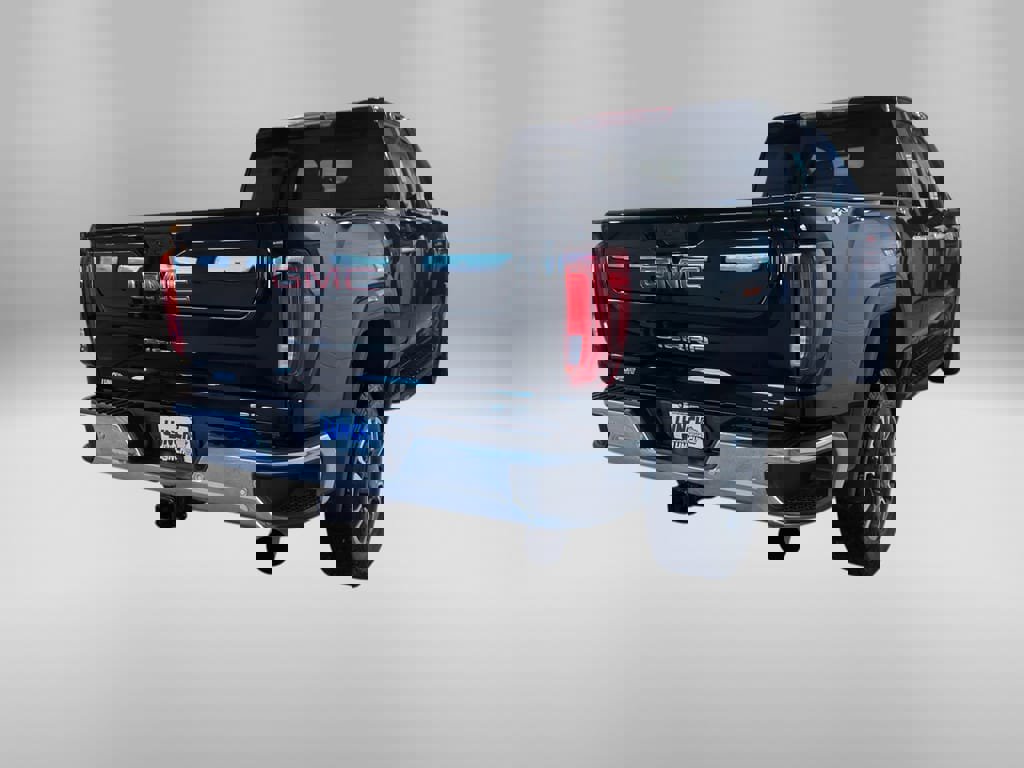 Used 2021 GMC Sierra 3500 SLT w/ SLT Preferred Package image 5